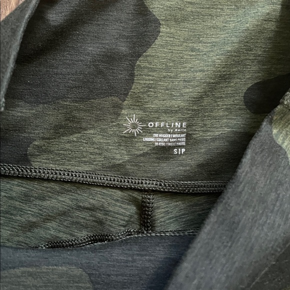 Offline by Aerie Green Camo Real Me High Waisted Crossover Legging - Picture 6 of 6